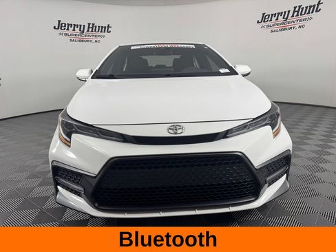 Used 2022 Toyota Corolla SE FWD image 4