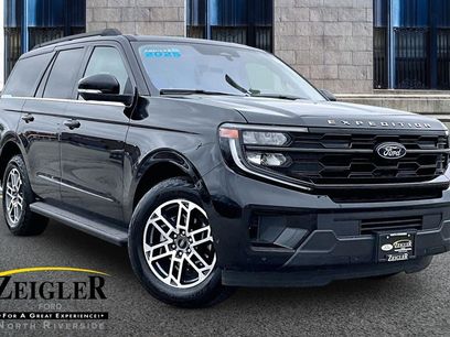 Used 2025 Ford Expedition Active