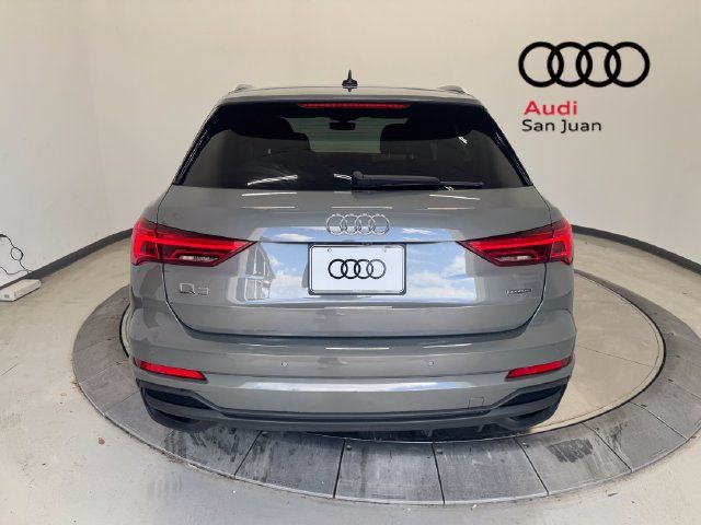 Used 2023 Audi Q3 2.0T Premium w/ Convenience Package AWD/4WD image 34