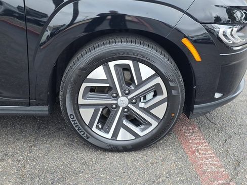 Certified 2023 Hyundai Kona Limited w/ Cargo Package image 8