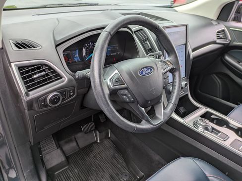 Used 2023 Ford Edge SEL w/ Sport Appearance Package AWD/4WD image 8