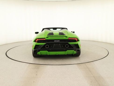 Used 2022 Lamborghini Huracan EVO RWD image 5