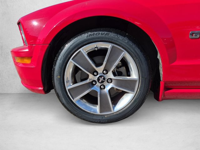 Used 2008 Ford Mustang GT RWD image 8