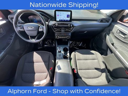 Certified 2024 Ford Escape Active AWD/4WD image 8