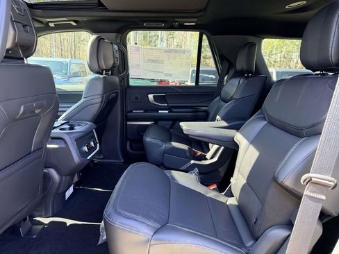 New 2026 Ford Expedition Platinum w/ Stealth Performance Package image 15