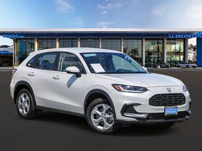 Certified 2025 Honda HR-V LX