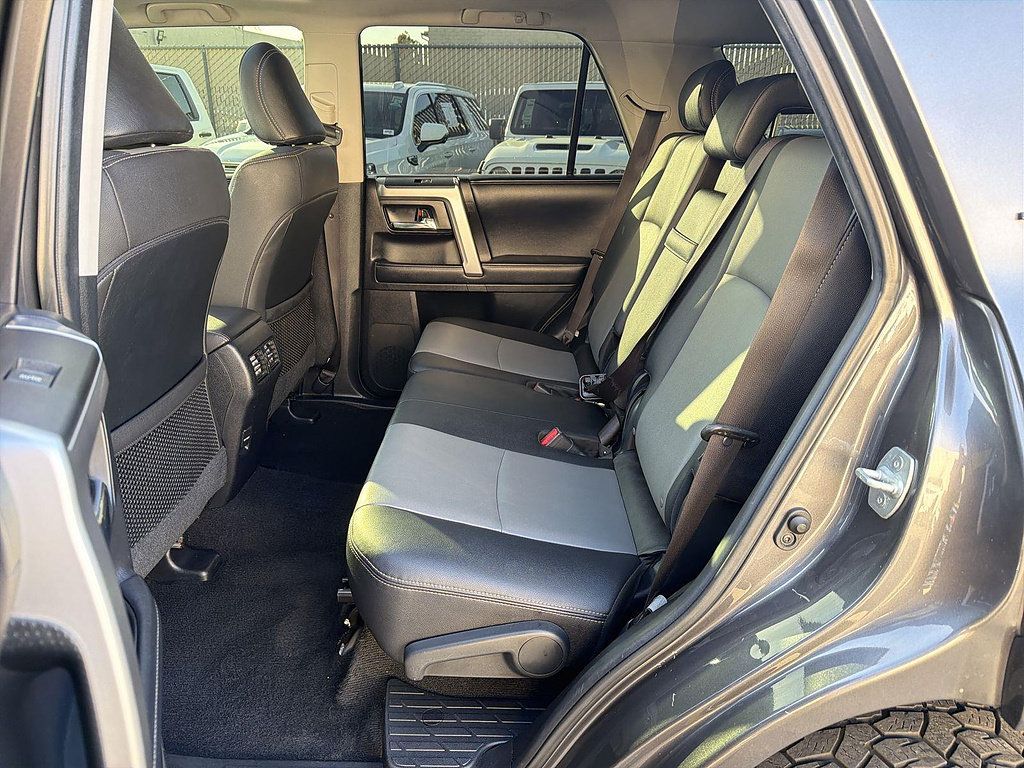 Used 2019 Toyota 4Runner SR5 Premium w/ Wilderness Package AWD/4WD image 24