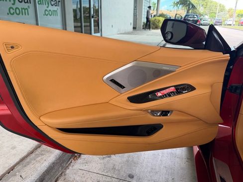 Used 2021 Chevrolet Corvette Stingray Premium Conv w/ Z51 Performance Package RWD image 26