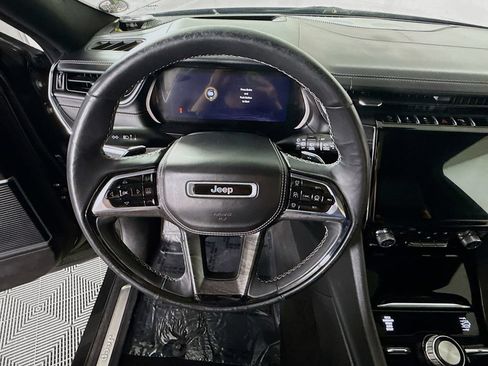 Used 2023 Jeep Grand Cherokee Overland w/ Adv Protech Group III AWD/4WD image 23