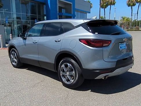 Used 2025 Chevrolet Blazer LT AWD/4WD image 6