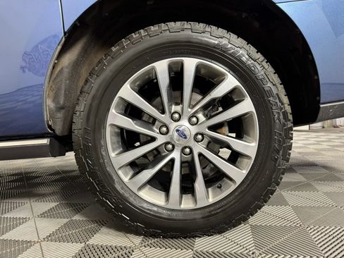 Used 2019 Ford Expedition Max Limited w/ Equipment Group 301A AWD/4WD image 51