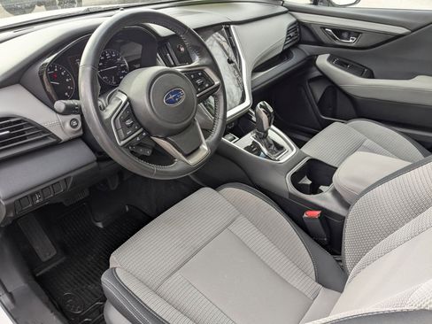 Used 2022 Subaru Outback Premium image 11