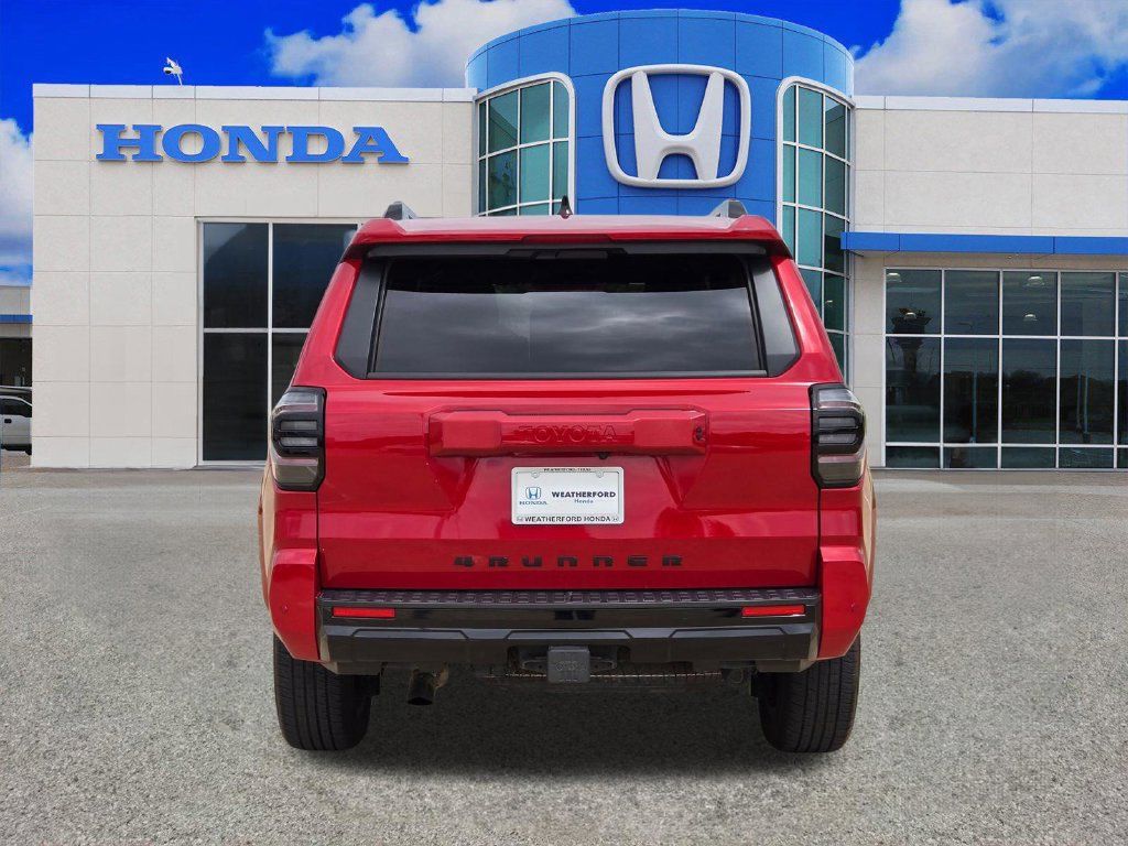 Used 2025 Toyota 4Runner TRD Sport AWD/4WD image 4