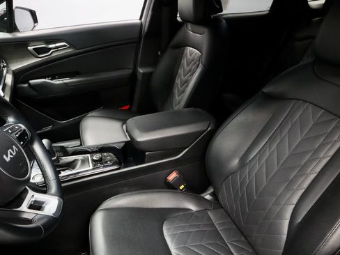 Used 2025 Kia Sportage X-Line w/ Premium Package AWD/4WD image 24