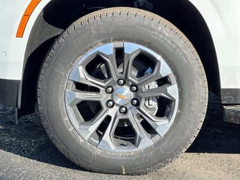 New 2026 Chevrolet Tahoe LS image 32