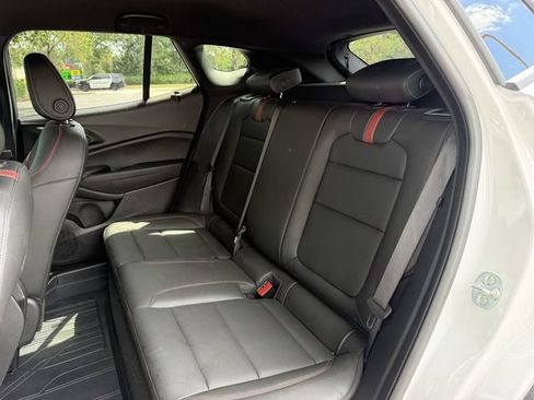 Used 2025 Chevrolet Trax RS w/ Driver Confidence Package FWD image 20