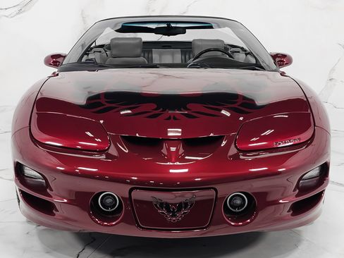Used 2000 Pontiac Firebird Trans Am RWD image 9