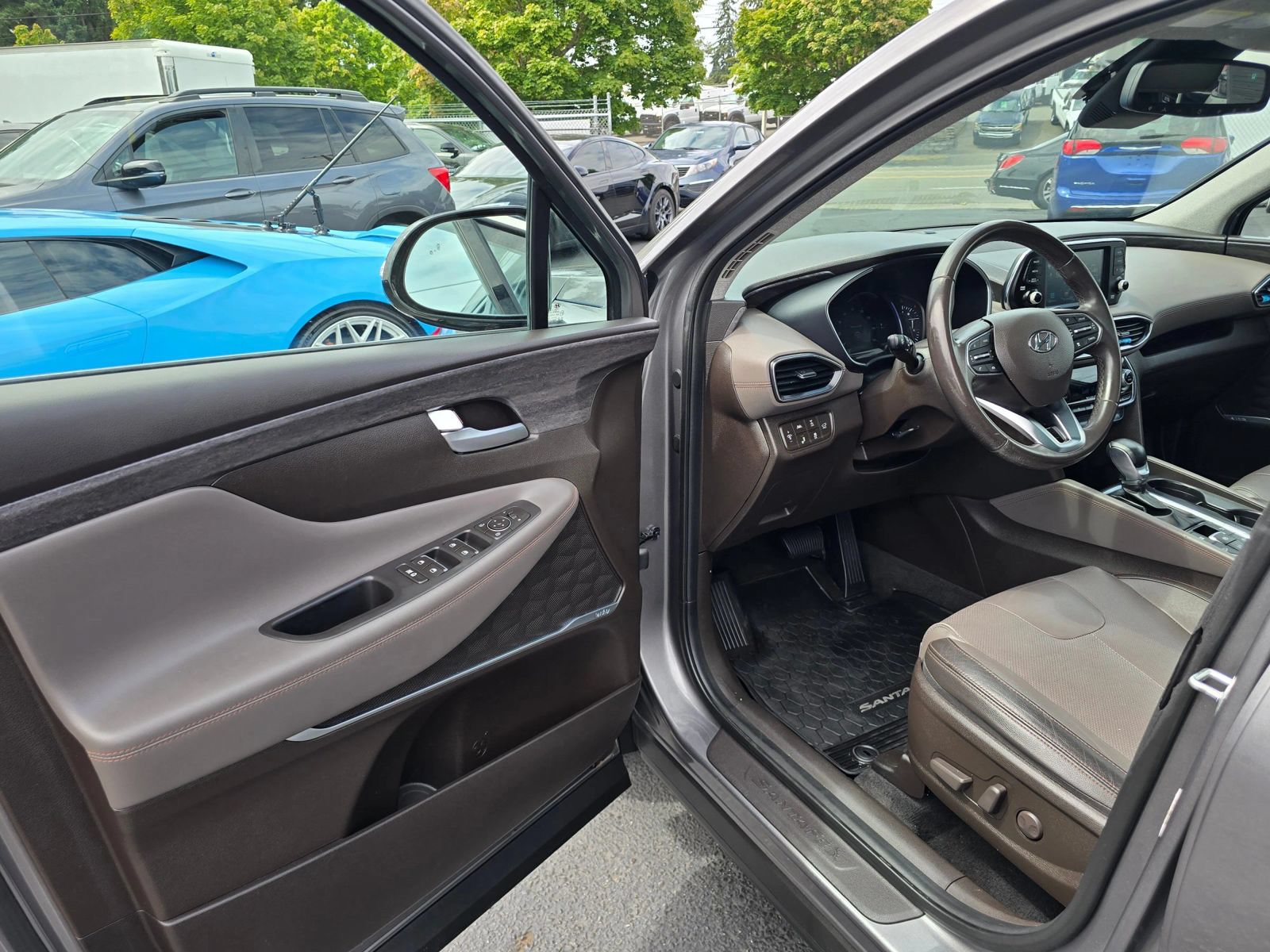 Used 2020 Hyundai Santa Fe SEL AWD/4WD image 16