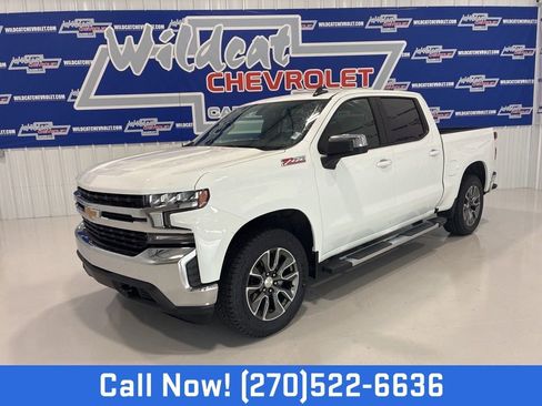 Used 2022 Chevrolet Silverado 1500 LT w/ Z71 Off-Road Package AWD/4WD image 1