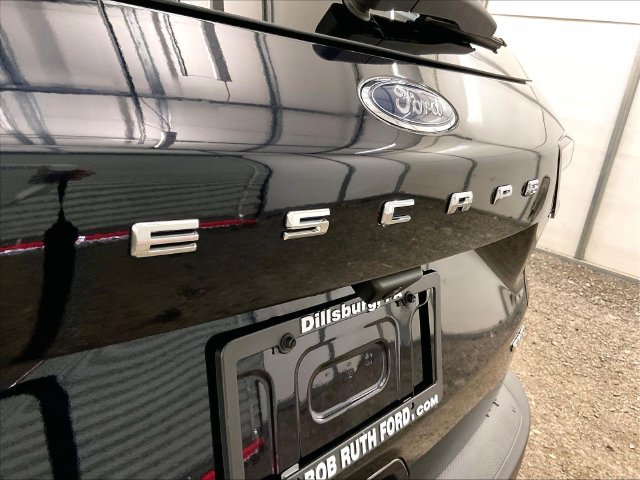 Used 2021 Ford Escape SE AWD/4WD image 13