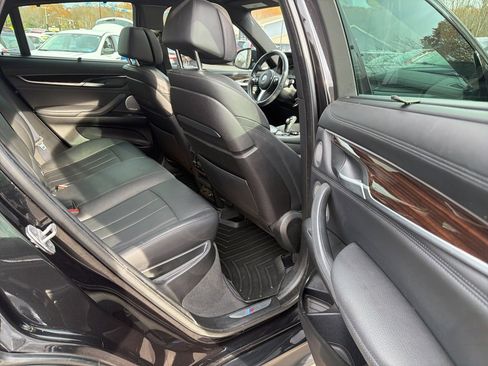 Used 2015 BMW X6 xDrive50i image 28