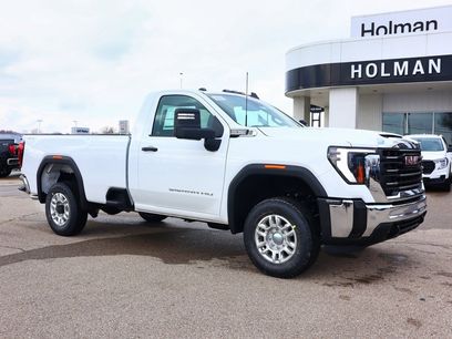 New 2025 GMC Sierra 2500 Pro