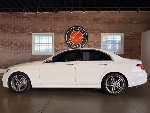 Used 2018 Mercedes-Benz E 300 E 300 image 4