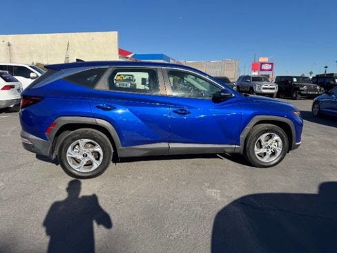 Used 2022 Hyundai Tucson SE w/ Cargo Package image 2