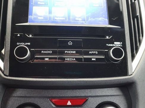 Used 2021 Subaru Crosstrek 2.0i Premium image 20