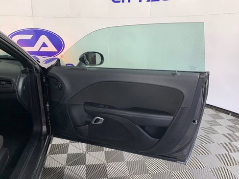 Used 2022 Dodge Challenger R/T w/ Blacktop Package RWD image 33