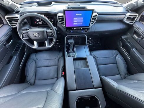 Used 2025 Toyota Sequoia Platinum image 20