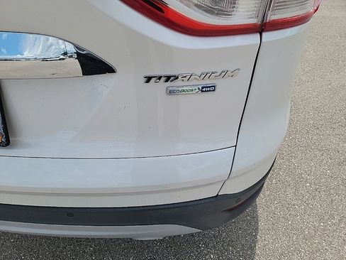Used 2014 Ford Escape Titanium AWD/4WD image 16