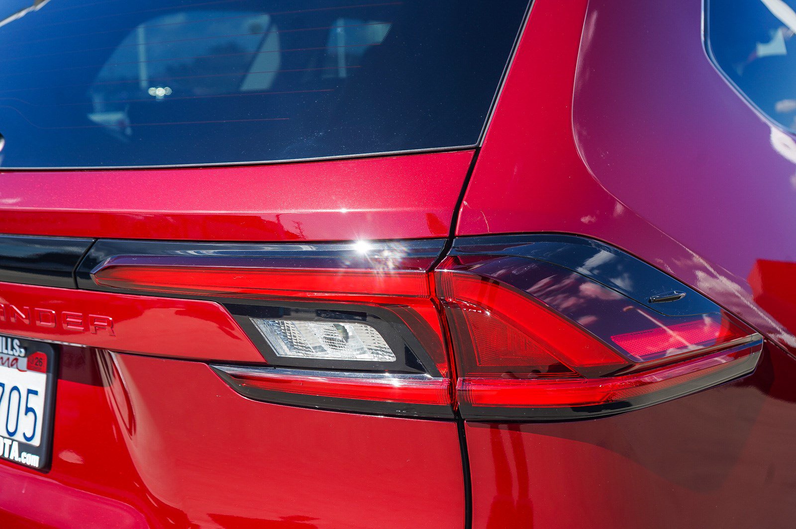 Certified 2025 Toyota Grand Highlander AWD image 8