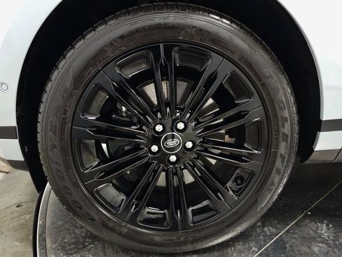 Used 2026 Land Rover Range Rover Evoque S image 15