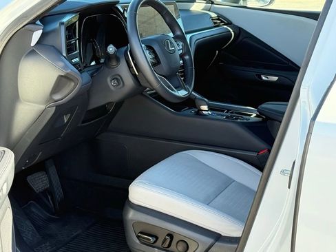 Used 2024 Lexus TX 350 FWD image 7