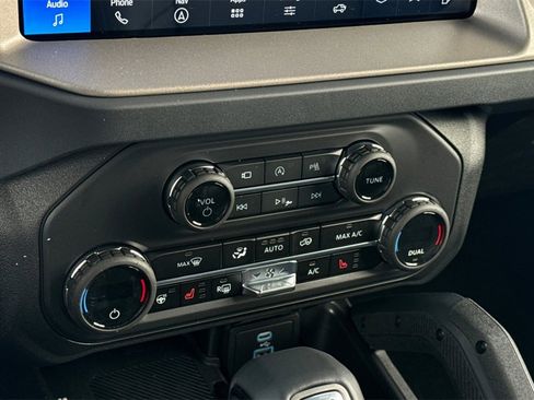 New 2025 Ford Bronco Outer Banks w/ Sasquatch Package image 15