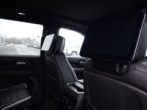 New 2026 GMC Yukon AT4 Ultimate image 13