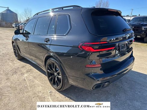 Used 2026 BMW X7 M60i image 3