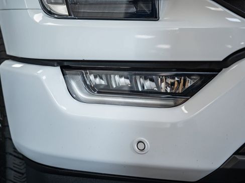 Used 2023 Ford F150 Lariat w/ Equipment Group 502A High image 15