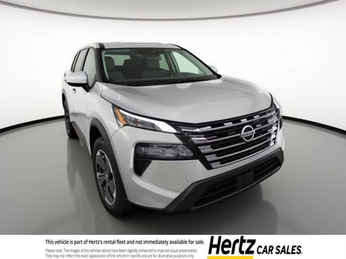 Used 2025 Nissan Rogue SV FWD image 1