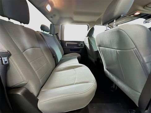 Used 2017 RAM 2500 SLT image 23