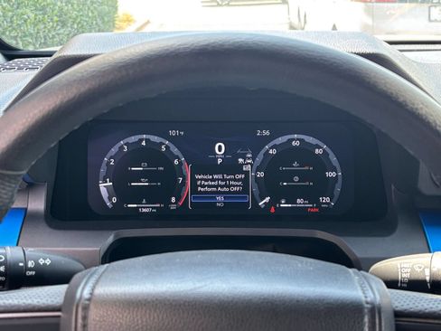Used 2025 Toyota Tacoma TRD Off-Road AWD/4WD image 40