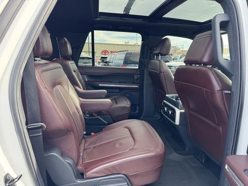 Used 2023 Ford Expedition Max Limited image 36