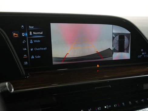 Used 2021 Cadillac Escalade ESV Sport Platinum image 36