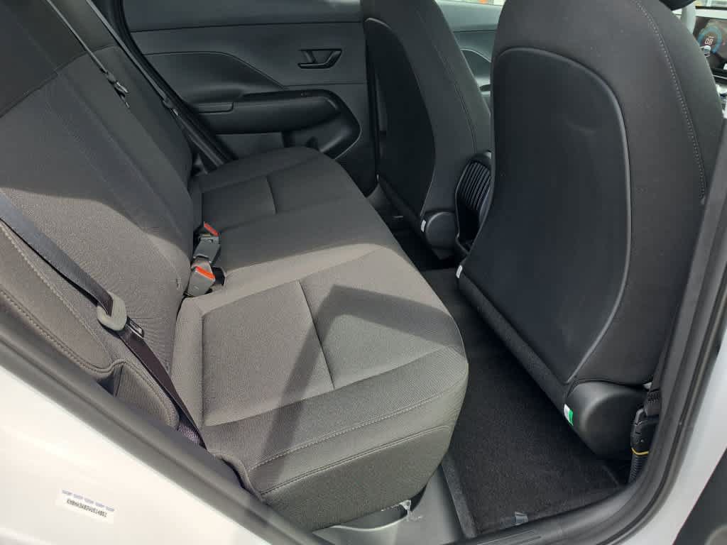 New 2027 Hyundai Kona SE FWD image 21