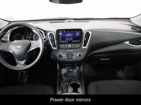 Used 2024 Chevrolet Malibu LT image 14