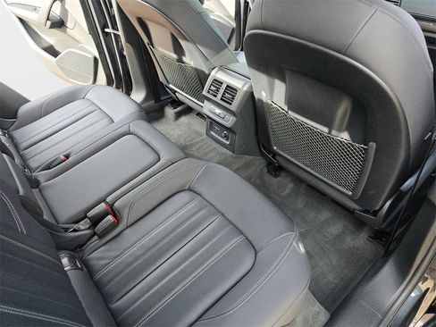 Certified 2023 Audi Q5 2.0T Premium w/ Convenience Package image 11