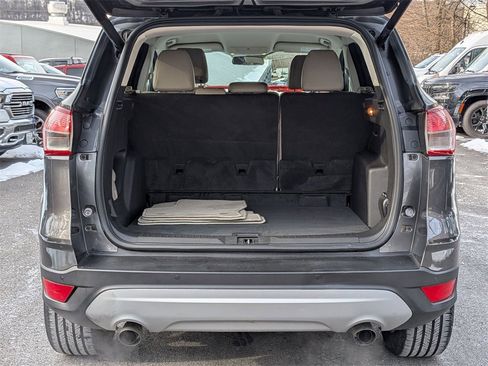 Used 2015 Ford Escape SE w/ Equipment Group 201A image 5