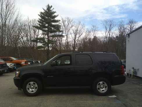 Used 2013 Chevrolet Tahoe LS w/ Convenience Package image 7