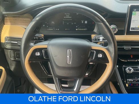 Used 2022 Lincoln Corsair Reserve w/ Equipment Group 201A image 17